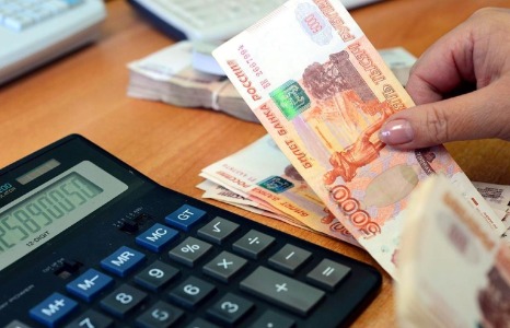 По предписанию Гострудинспекции бывшему работнику бюджетного учреждения оплатили вынужденный простой в период пандемии